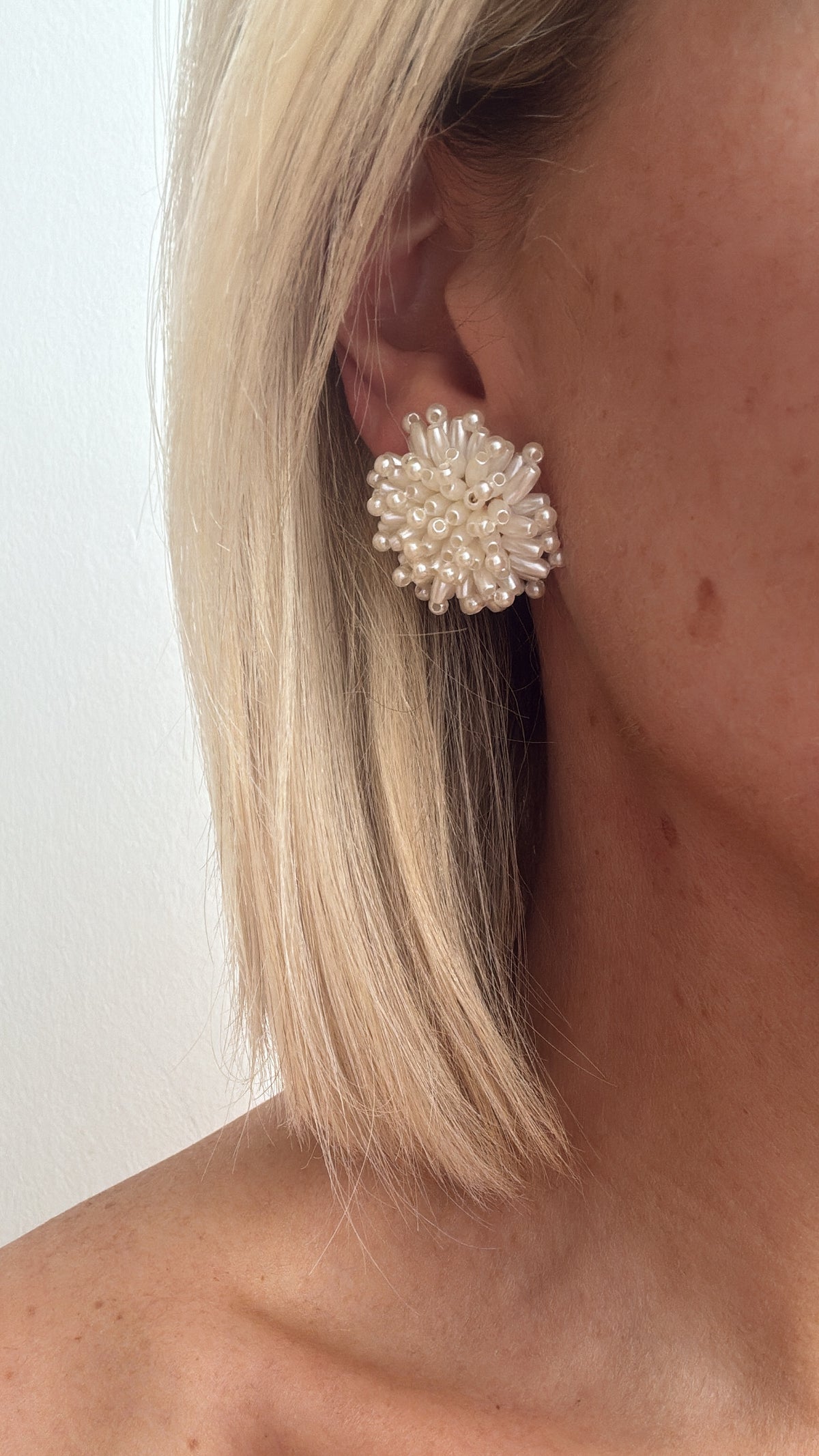 Lydia - Pearl Cluster Earring