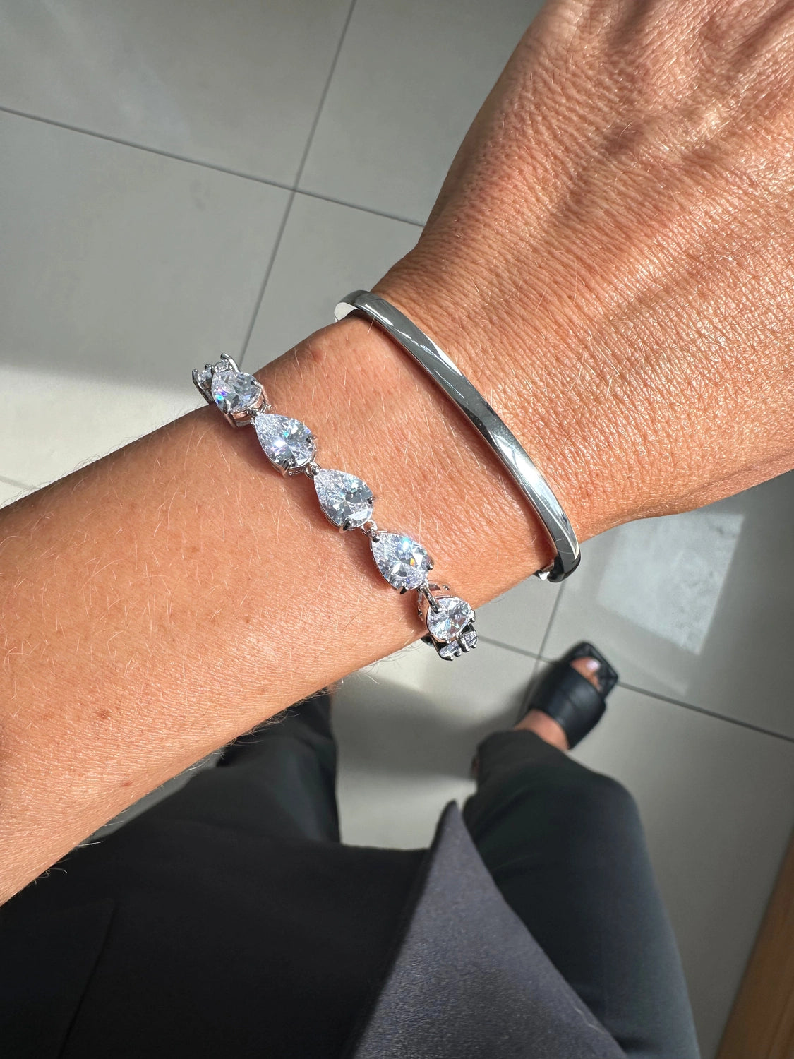 Elizabeth - Silver Pear Bracelet