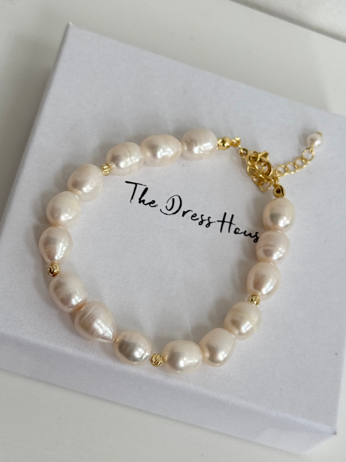 Marla - Gold Pearl Bracelet