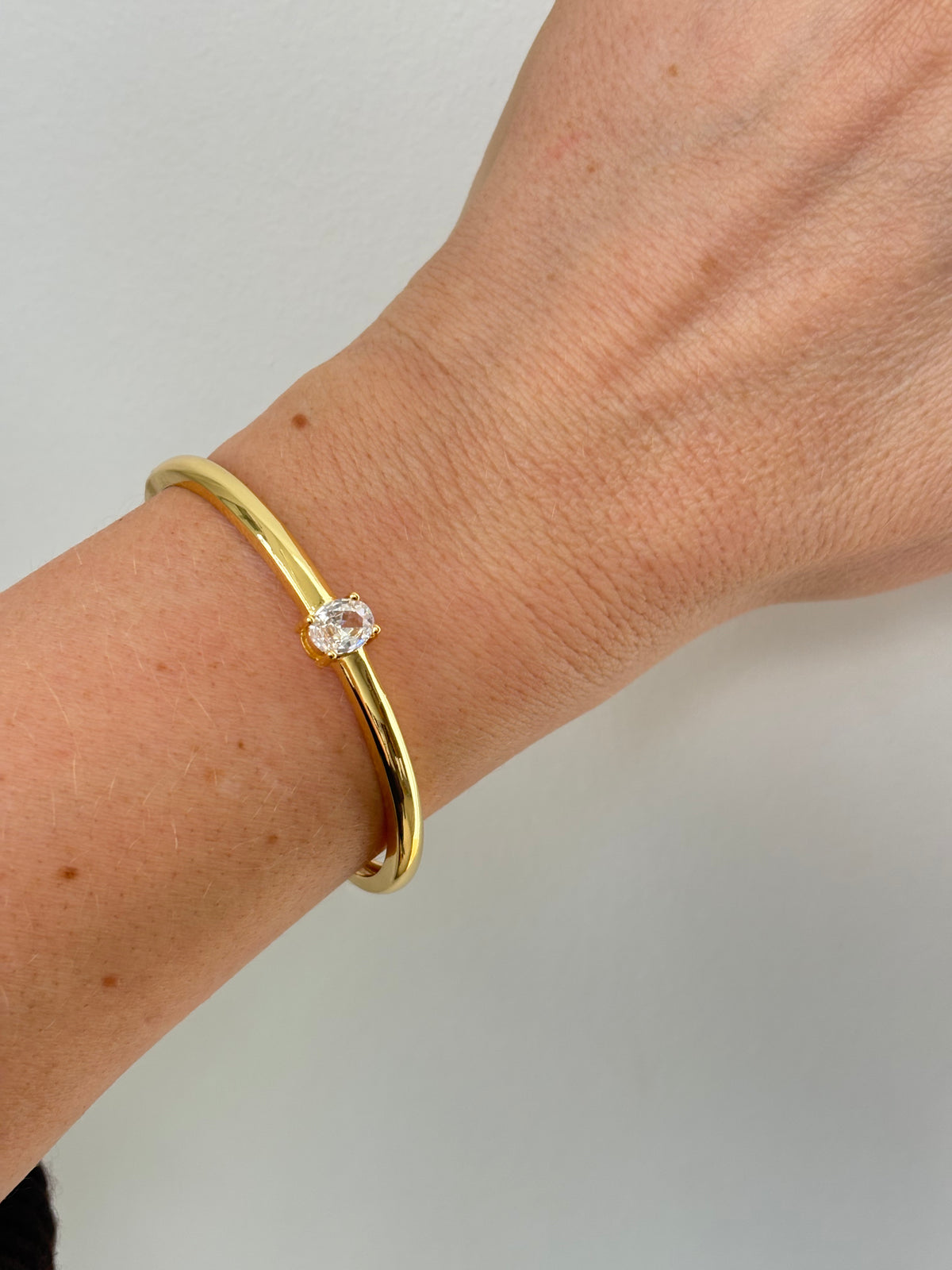 Amelia - Gold Bangle Earring Set