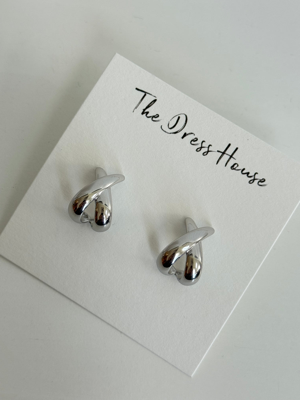 Nora - Silver Hoop Earring