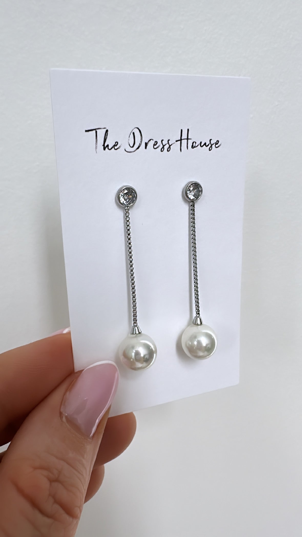 Laura - Silver Pearl Earring