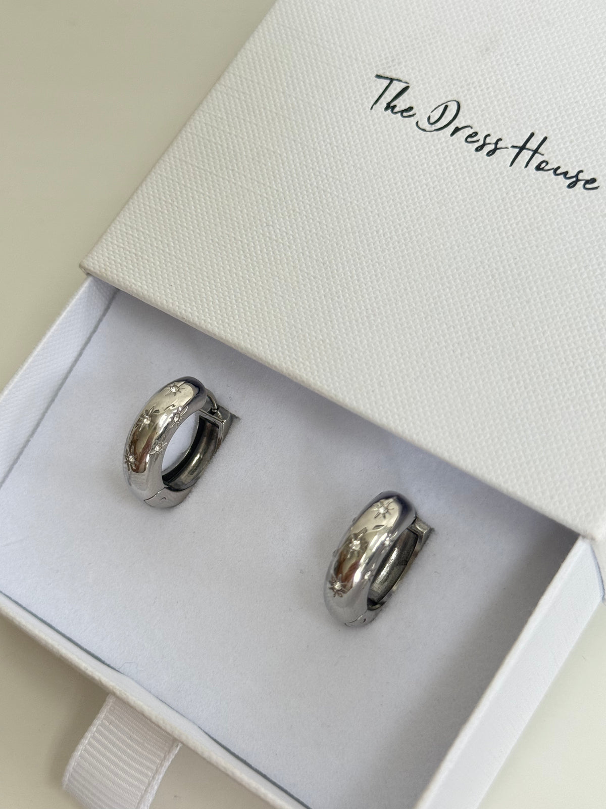Harlow - Silver Hoop Earring