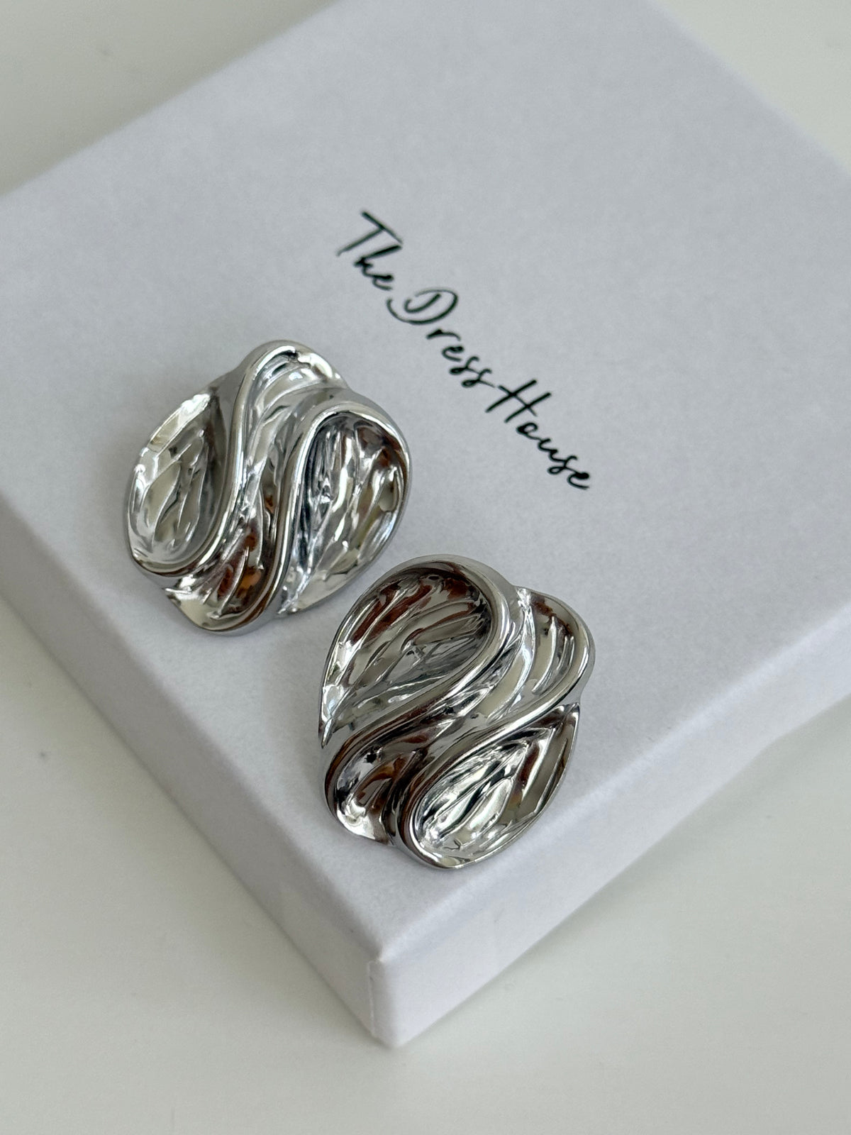 Milina - Silver Hammered Earring