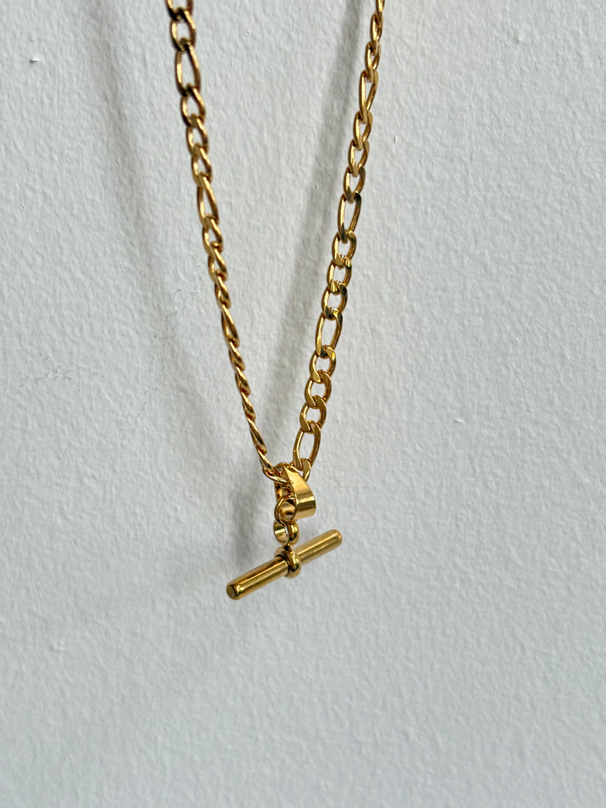 Ally - Gold T Bar Necklace