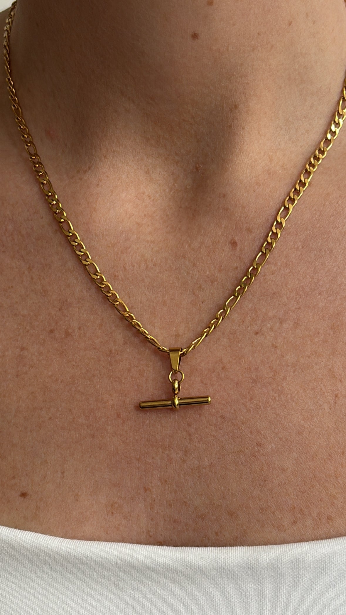 Ally - Gold T Bar Necklace