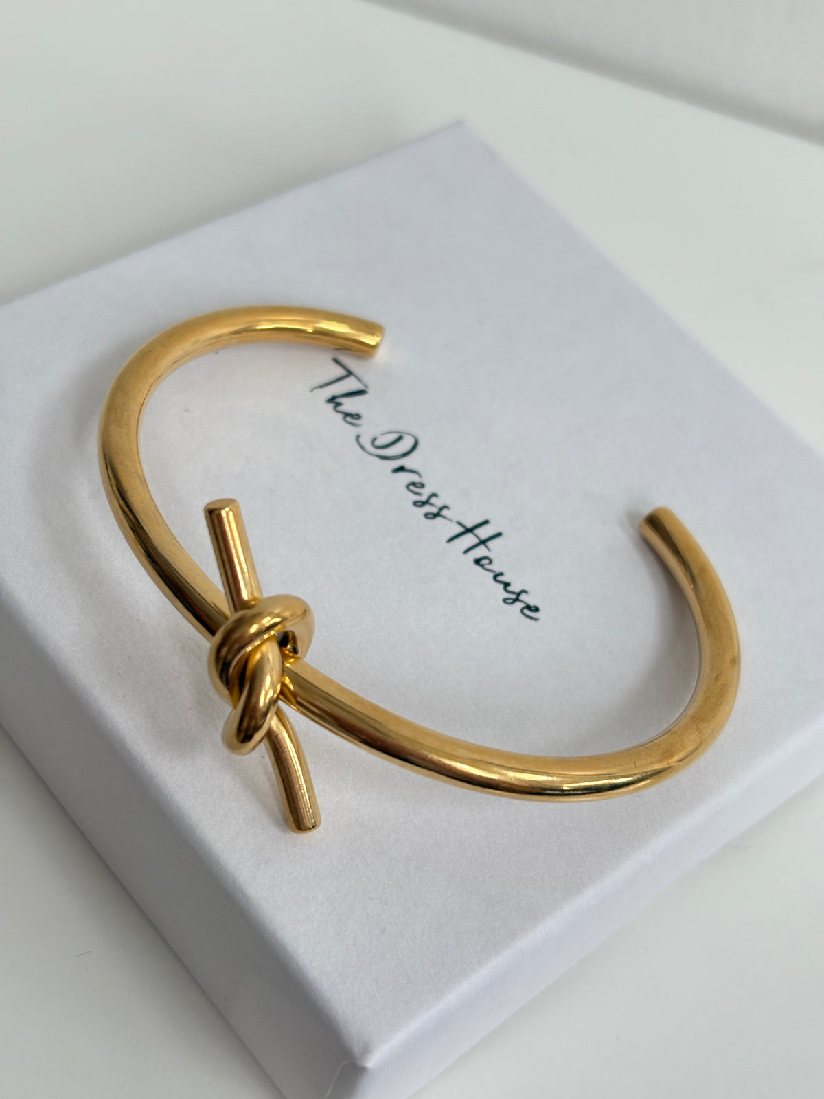Kiera - Gold Knot Bangle Bracelet