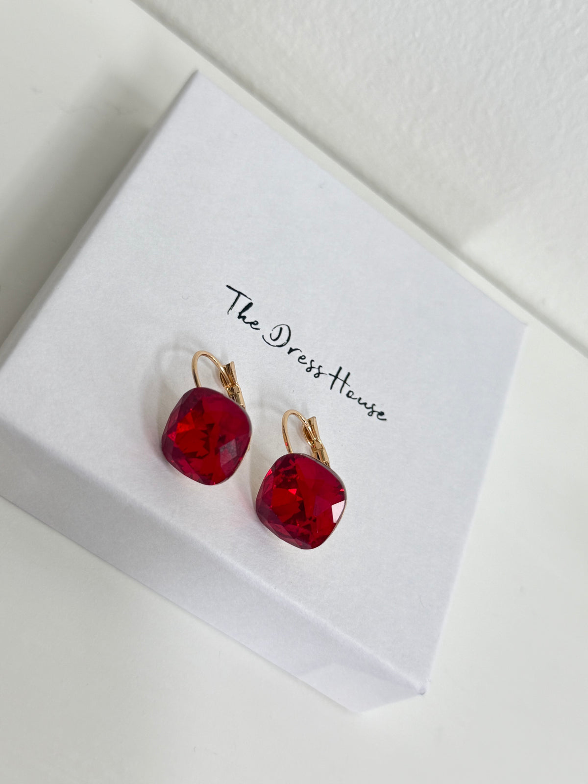 Anna - Red Gold Earring