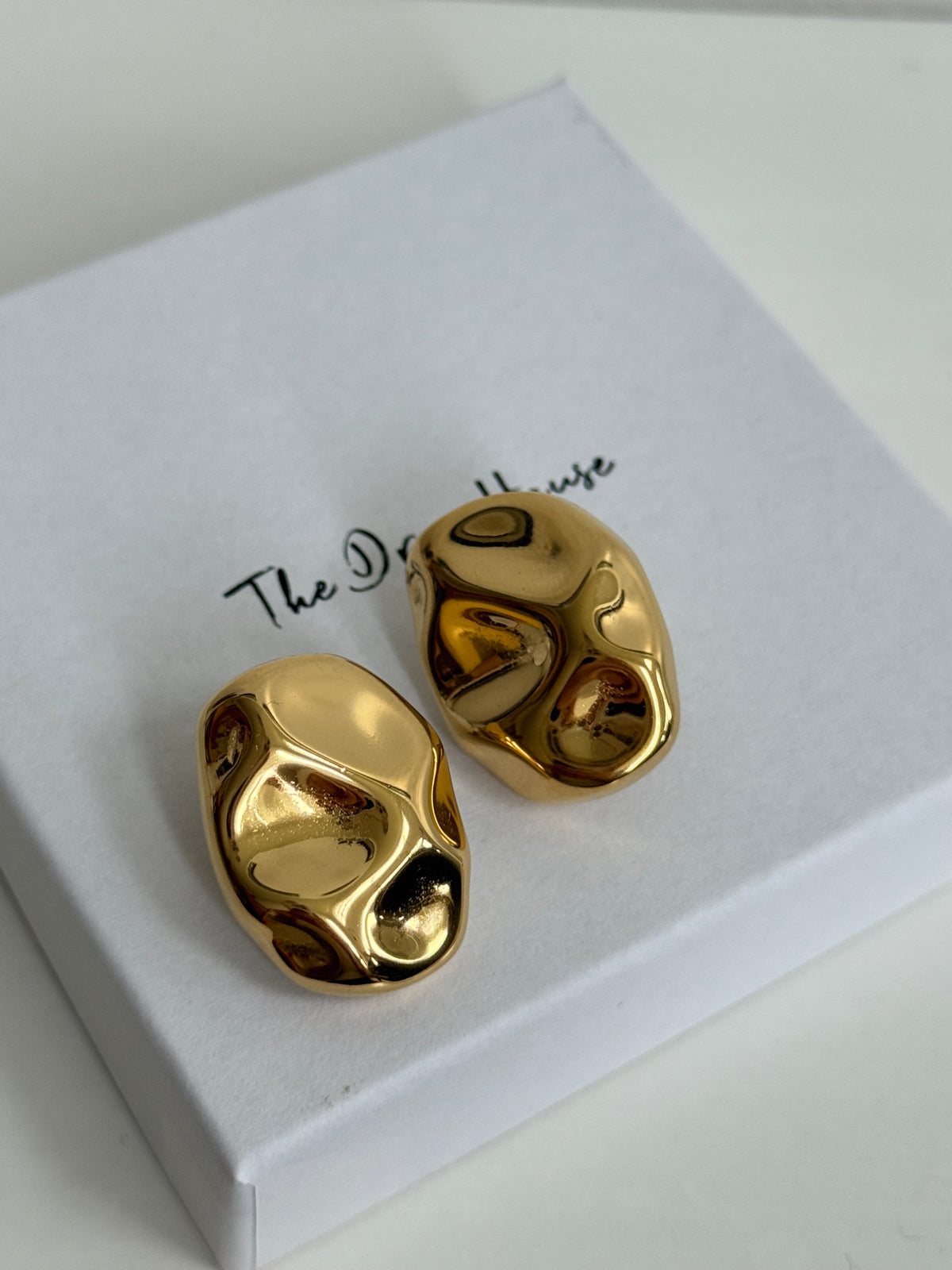 Anabella - Gold Stud Earring
