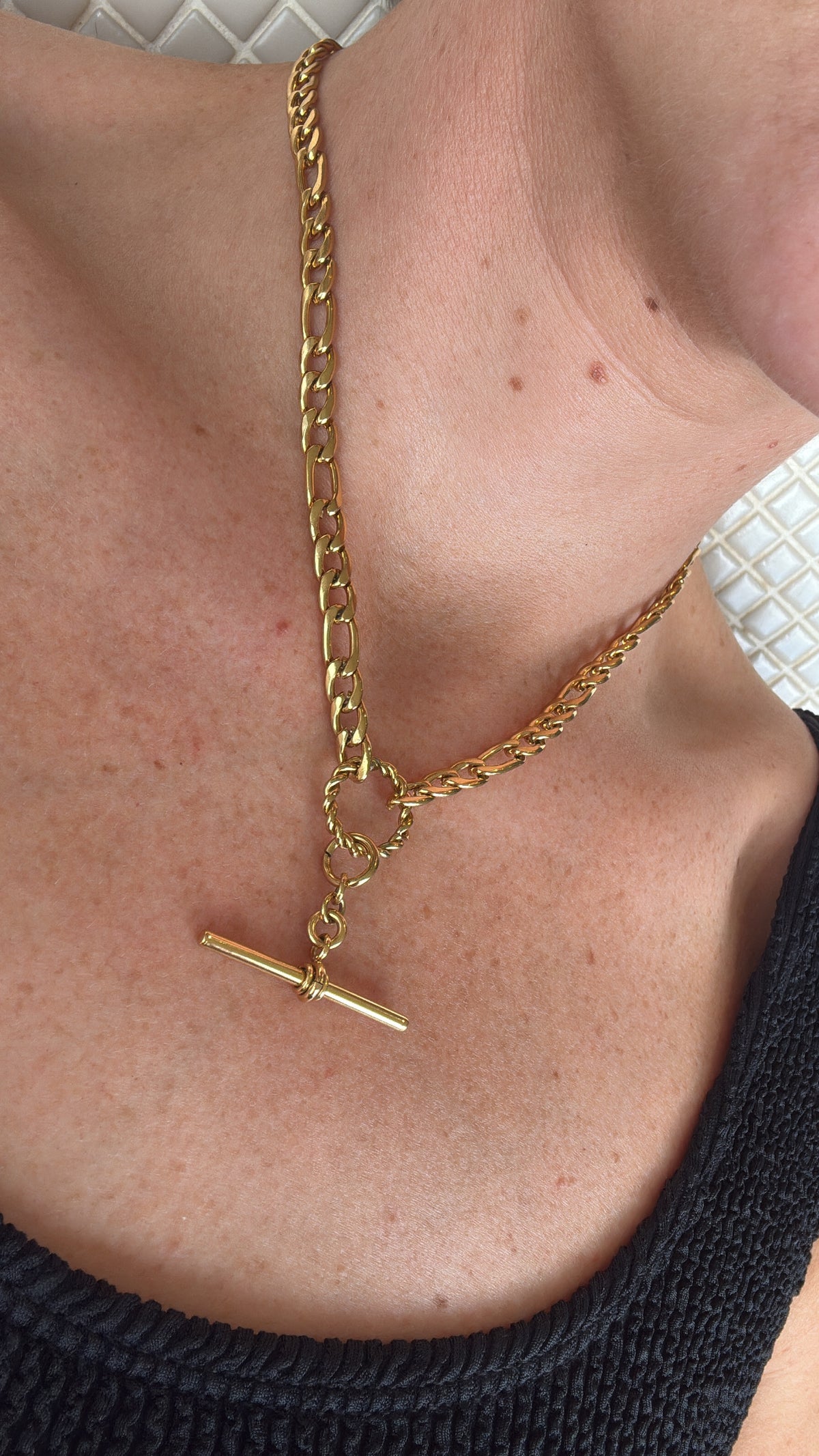 Tilly - Gold T-Bar Necklace