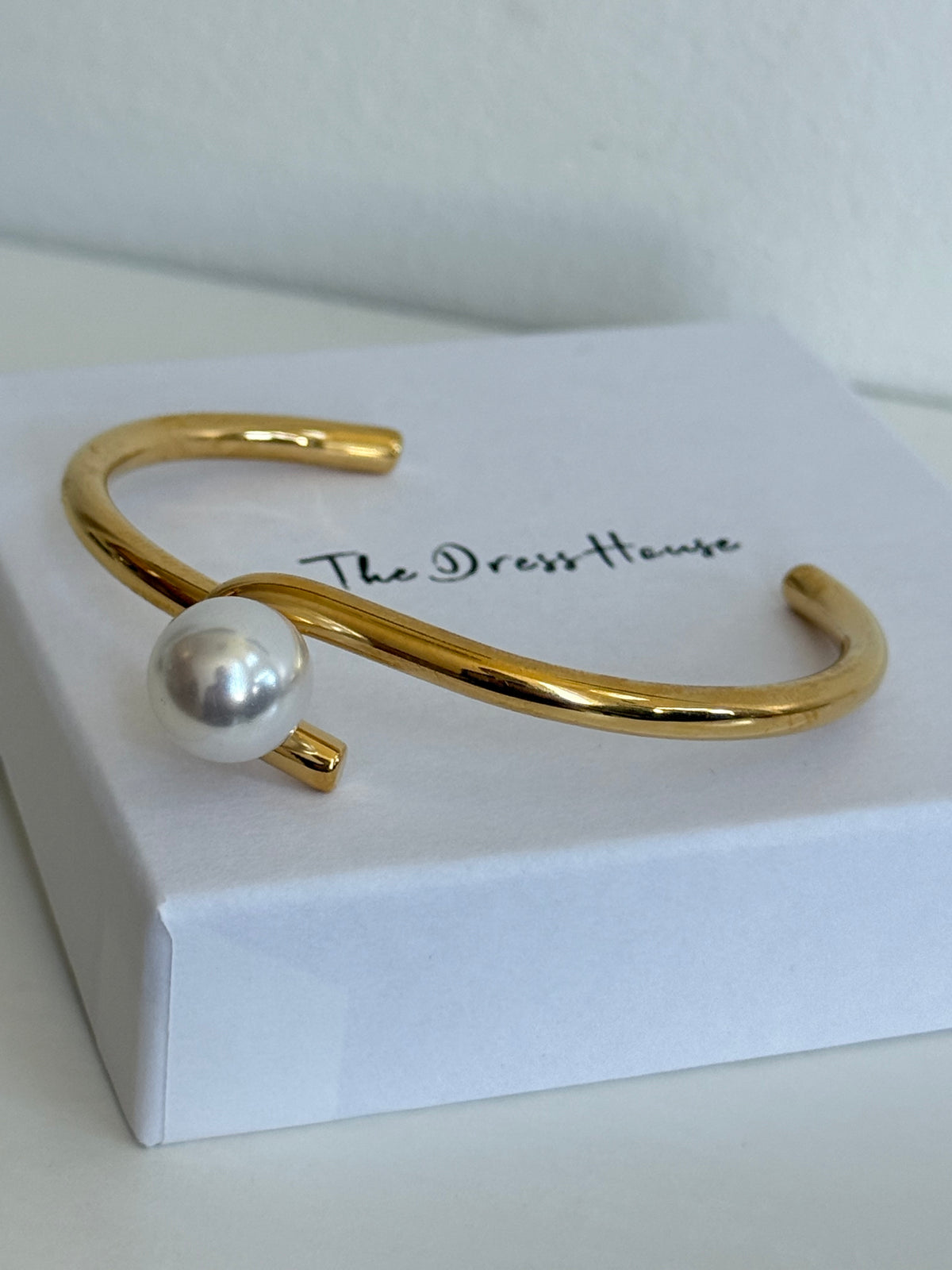 Ally - Gold Pearl Bangle Bracelet