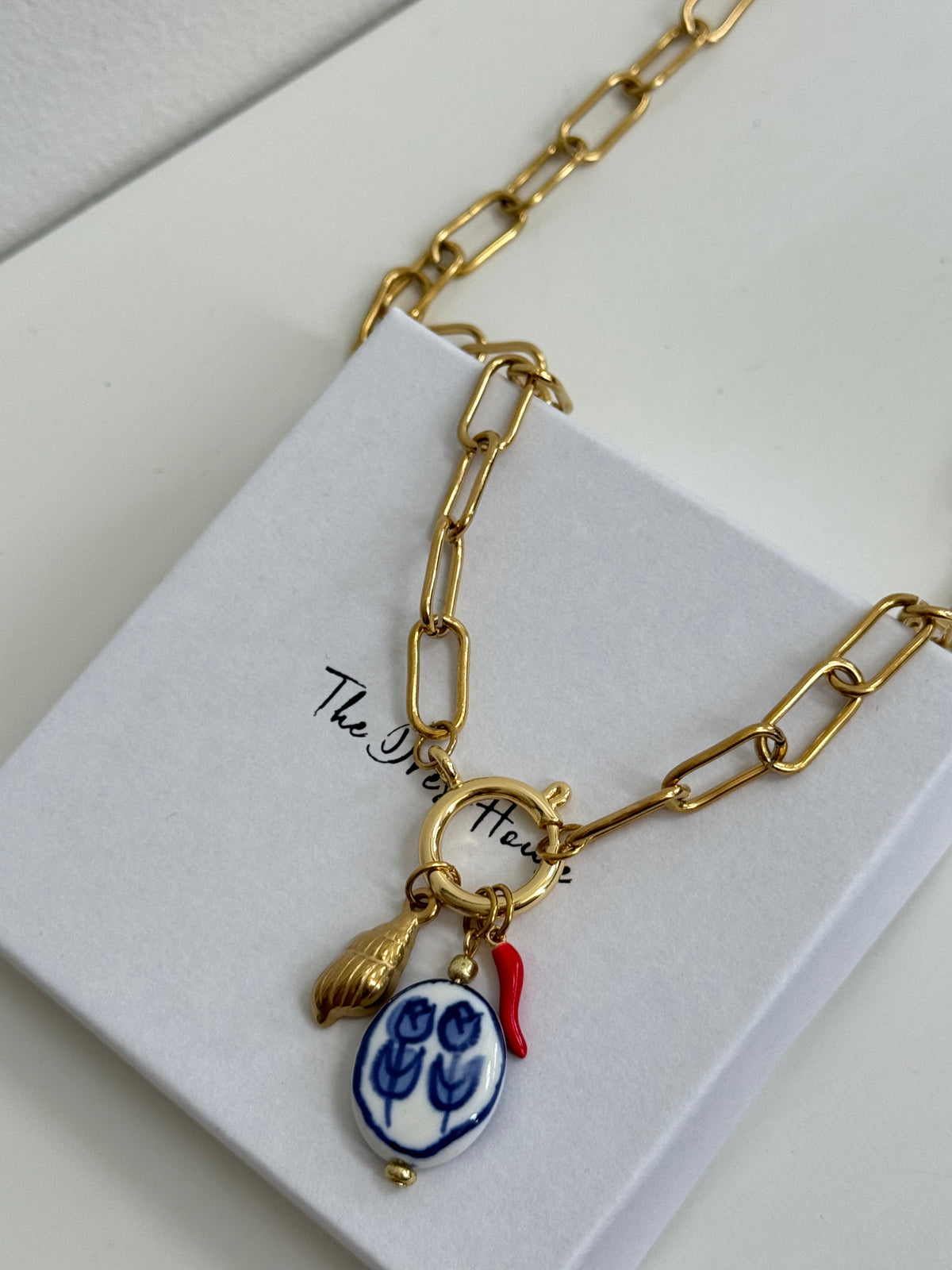 Kira - Gold Seashell Summer Necklace