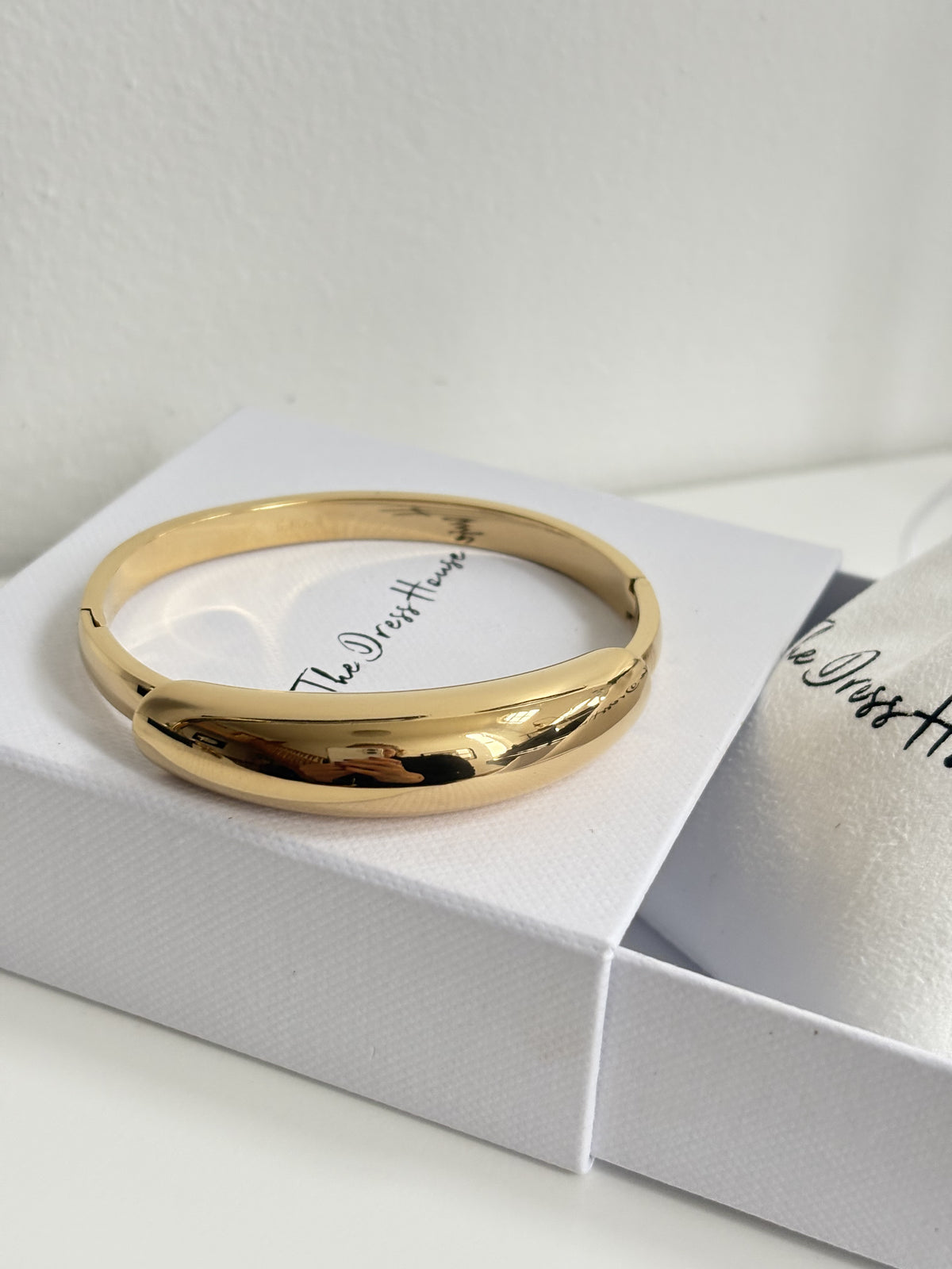 Maria - Gold Bangle