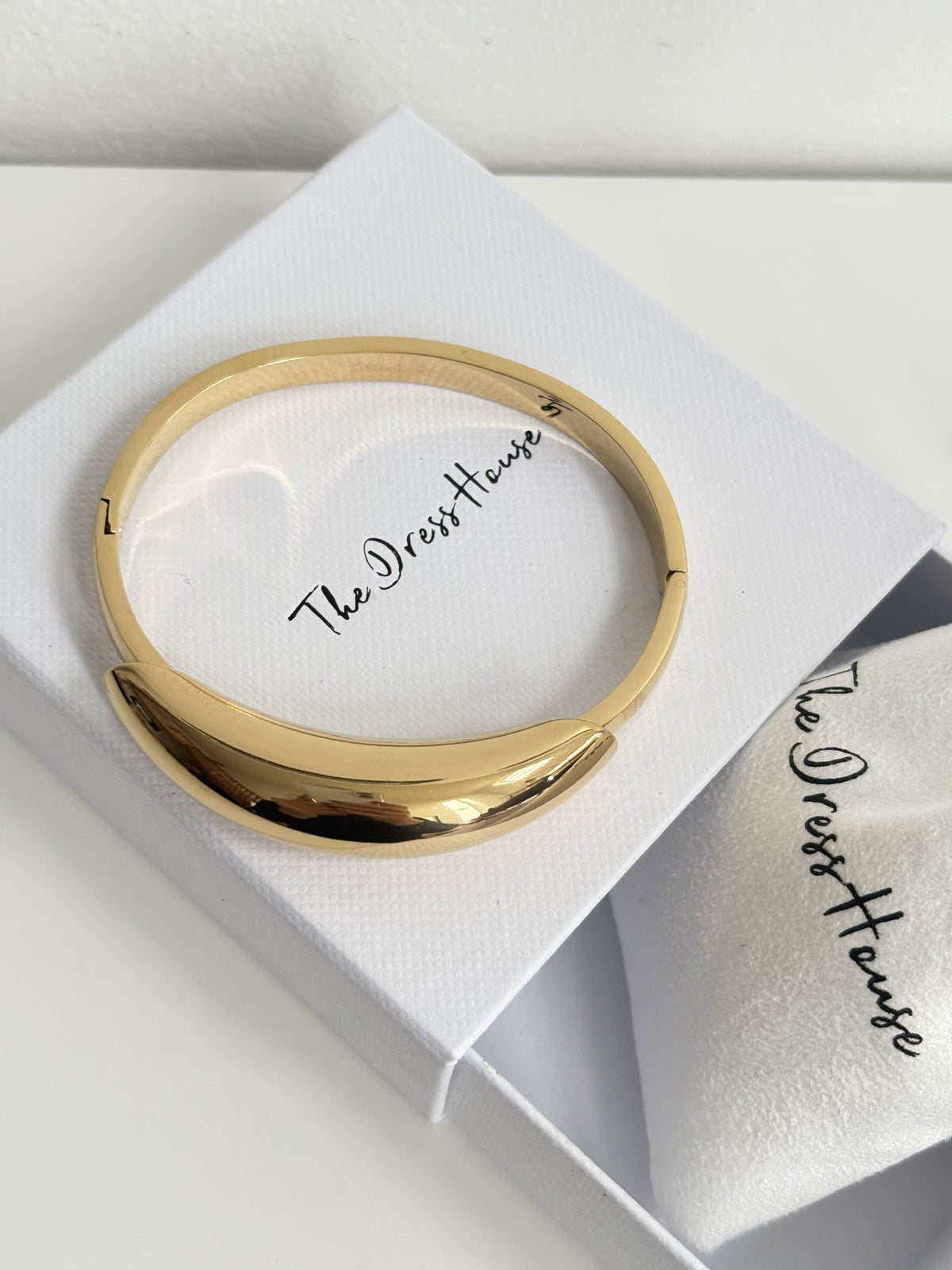 Maria - Gold Bangle