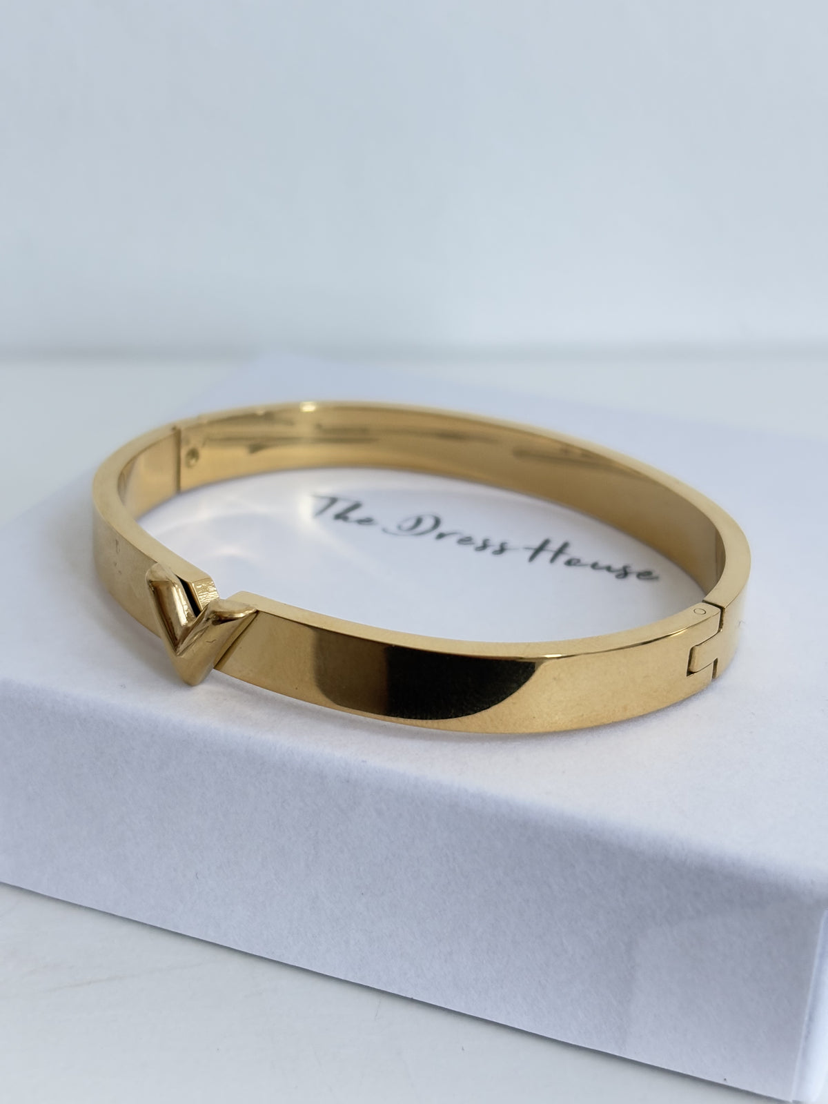 Victoria - Gold Bangle Bracelet