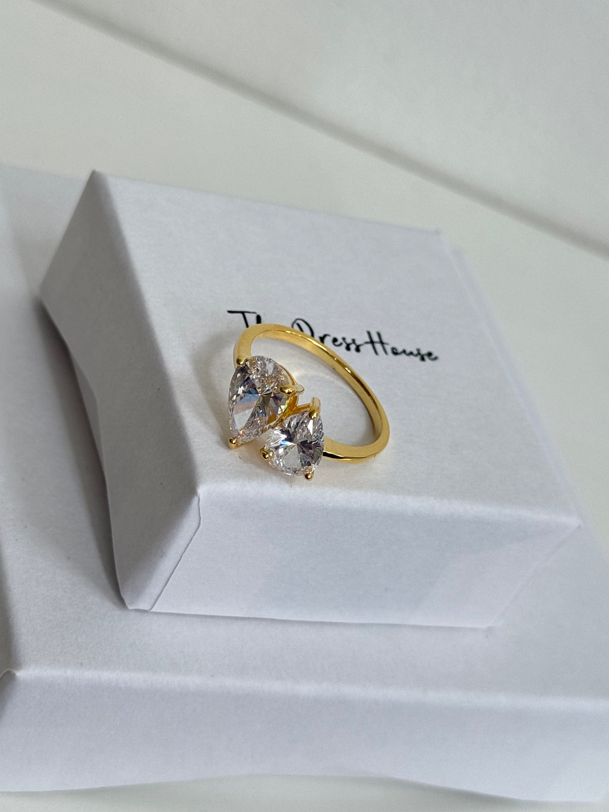 Jessie - Gold Ring