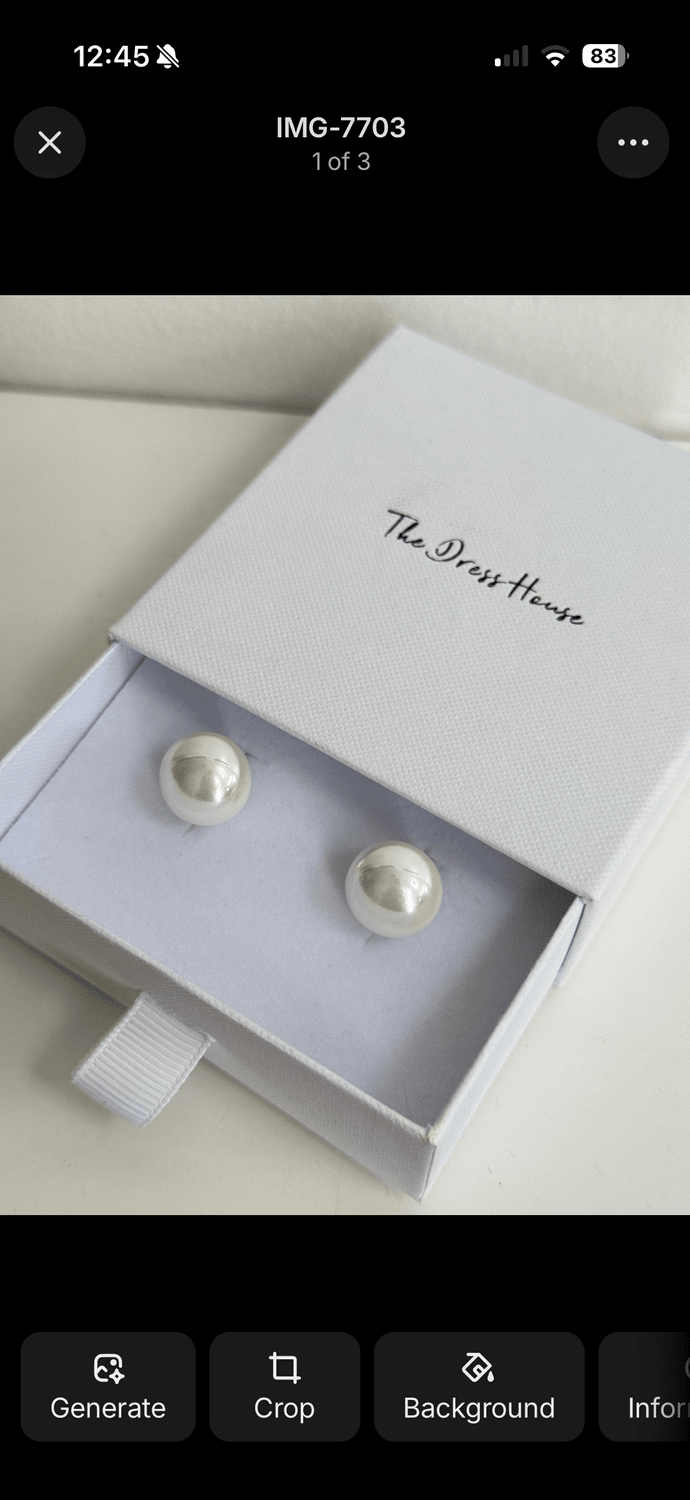 Lily - Gold Pearl Earring 15mm