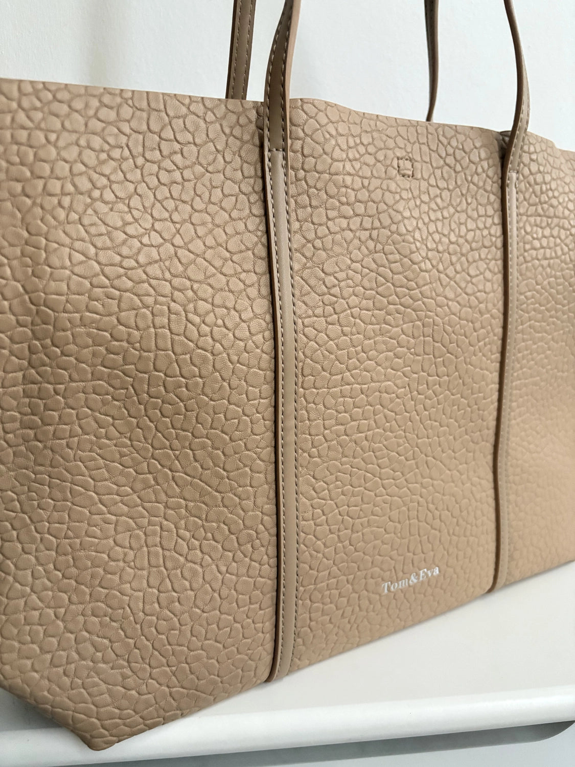 Tom & Eva Apricot Handbag