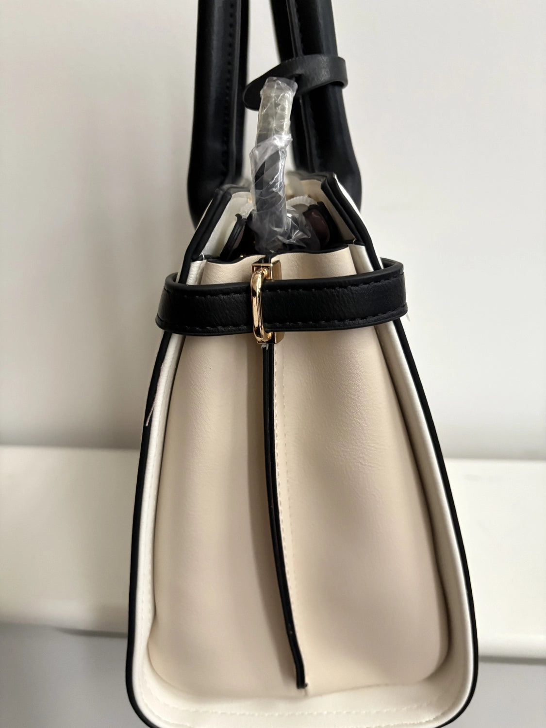 Tom & Eva Alara Black Ivory Handbag
