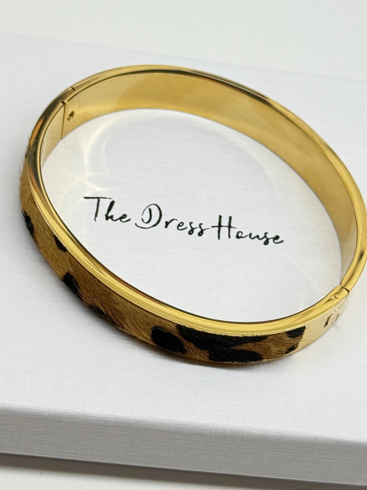 Leah - Gold Leopard Bangle