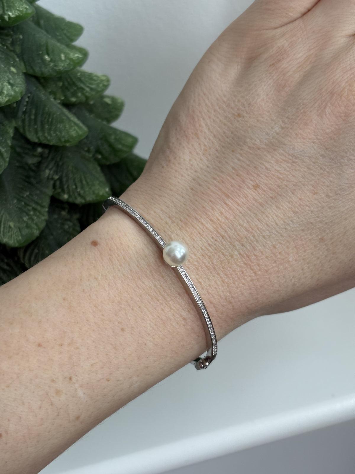 Alicia Anya - Silver Pearl Earring Bangle Set