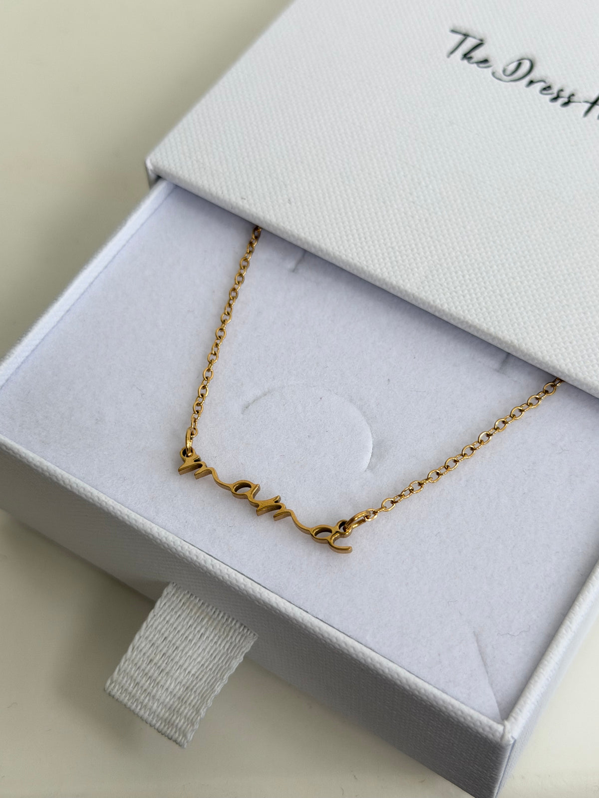 Mama Cursive Gold Necklace
